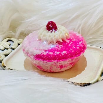 pink white mini pie bath bomb all natural kid friendly non toxic vegan cruelty free bakery bunny tracks